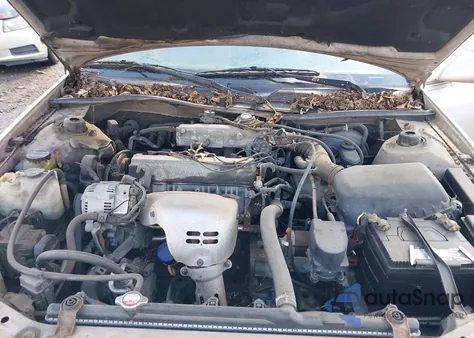 1998 Toyota Camry Le from USA, damaged, VIN 4T1BG22K6WU240147